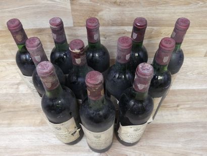 12 Bouteilles de CHATEAU LABEGORCE-ZEDE 1978,...