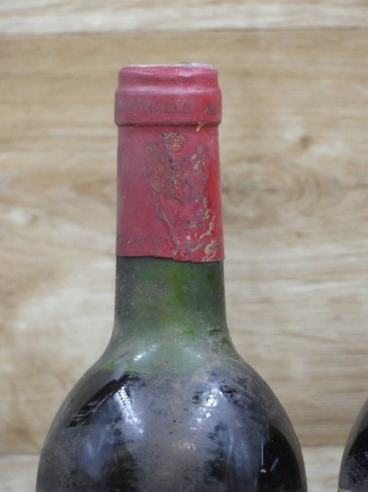 4 Bouteilles de PAUILLAC 1er CRU CLASSE 1973,...