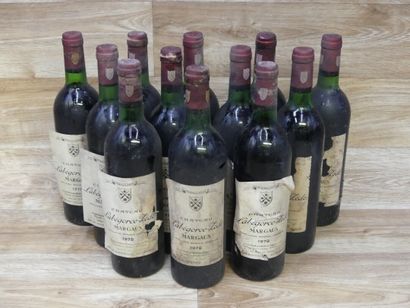12 Bouteilles de CHATEAU LABEGORCE-ZEDE 1978,...