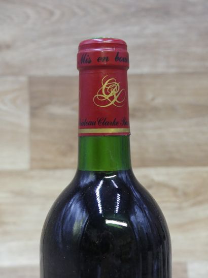 5 Bouteilles LISTRAC-MEDOC, CHATEAU CLARKE,...