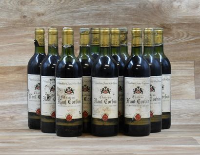 12 Bouteilles de SAINT EMILON 1983, GRAND...