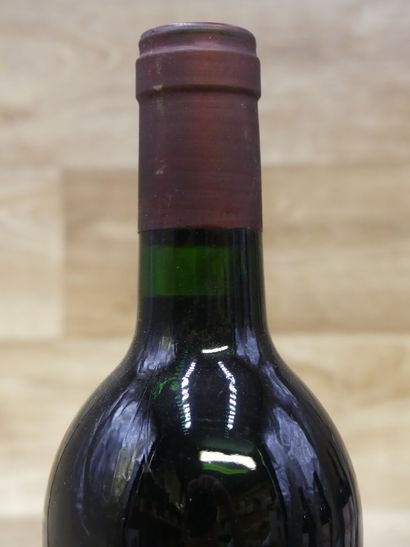 Lot de 5 Bouteilles de CHATEAU COS D'ESTOURNEL...