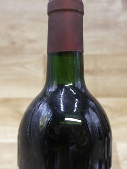 Lot de 5 Bouteilles de CHATEAU COS D'ESTOURNEL...
