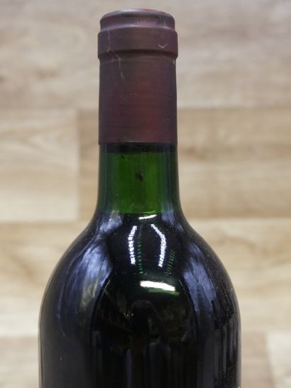 Lot de 5 Bouteilles de CHATEAU COS D'ESTOURNEL...