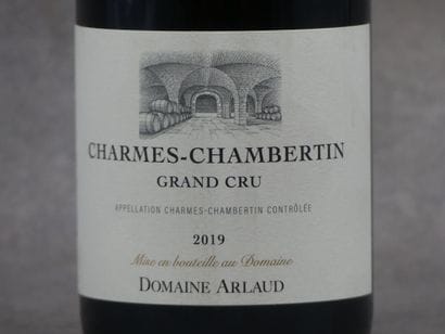 Réunion de 2 bouteilles de Charmes Chambertin



1...