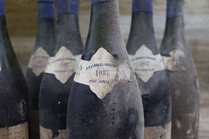 11 Bouteille de POMMARD 1937, CLOS DE LA...