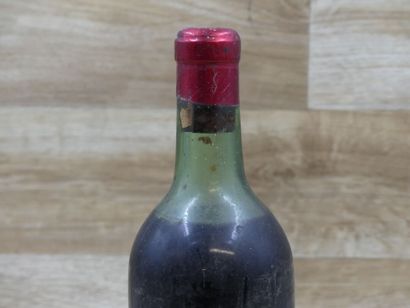 1 bouteille CHATEAU MARGAUX 1942 Margaux...