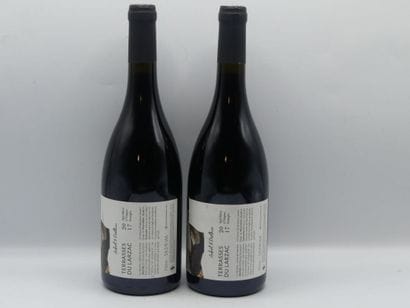 Réunion de 7 bouteilles du Larzac



1 Bouteille...
