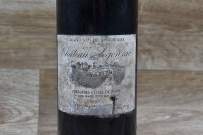 Chateau
1 magnum de CHATEAU SEGONZAC 1989....