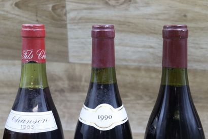 Lot de 5 Bouteilles dont : 1 VOUGEOT 1995,...