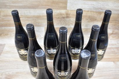 9 bouteilles de MOREY-SAINT-DENIS, 1992,...