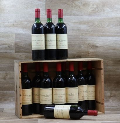12 Bouteilles de POMEROL 1981, CHATEAU TROTANOY,...