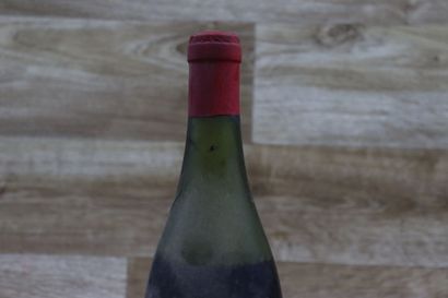 1 BOUTEILLE VSNE-ROMANEE
1 Bouteille Vosne-Romanée...