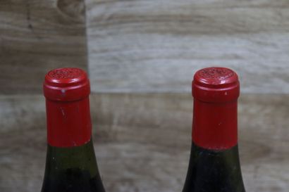 5 bouteilles de VOLNAY 1934 S. Calvet & Cie....