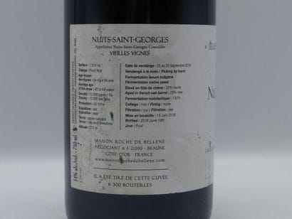 Réunion de 5 bouteilles Nuit St Georges



1...
