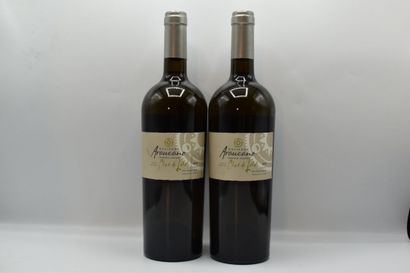 Réunion de 3 Bouteilles du Monde,



1 Bouteille...