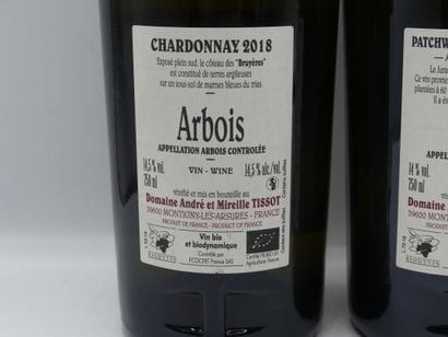 Réunion de 3 bouteilles d'Arbois.



1 Bouteille...
