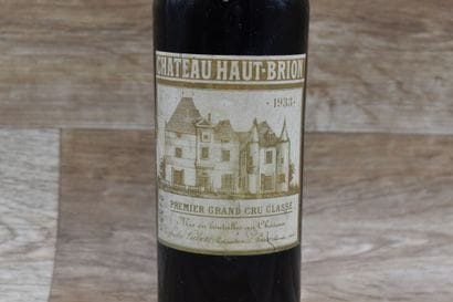 CHATEAU HAUT BRION 1933
1 bouteille de CHATEAU...