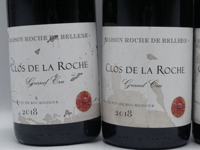Reunion de 7 Bouteilles divers,



1 Bouteille...