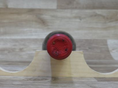 3 Bouteilles de POMMARD 1er CRU, LES PEZEROLLES,...