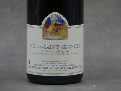 Réunion de 4 bouteilles de Nuits St Georges



2...