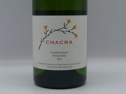 Réunion de 3 bouteilles provenance Argentine...