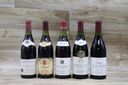 Lot de 5 Bouteilles dont : 1 VOUGEOT 1995,...