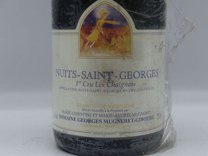 Réunion de 4 bouteilles de Nuits St Georges



2...