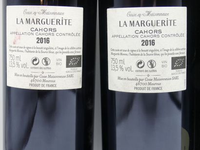 Réunion de 4 bouteilles de Cahors



2 Bouteilles...