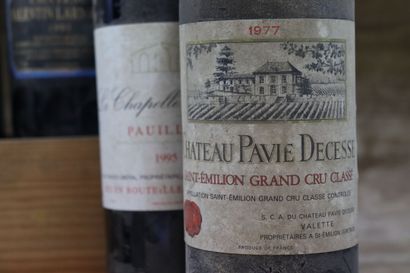 7 BOUTEILLES PANACH2ES DE BORDEAUX : 



1...