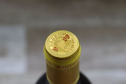 1 Bouteille de SAUTERNES 1989, CHATEAU D'YQUEM,...