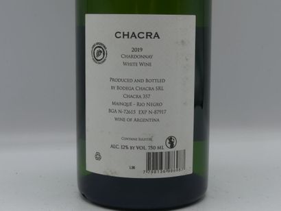 Réunion de 3 bouteilles provenance Argentine...