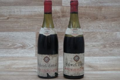 2 bouteilles de Morey Clos de La Roche 1945...