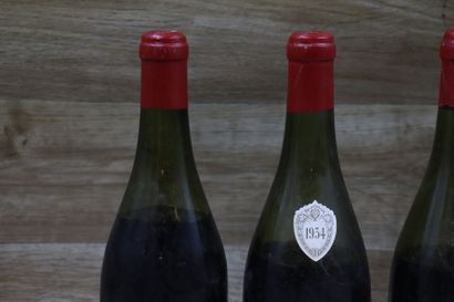 6 bouteilles NUIT SAINT GEORGES, S. Calvet...