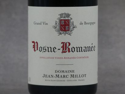 Réunion de 3 bouteilles Vosne Romanée



1...