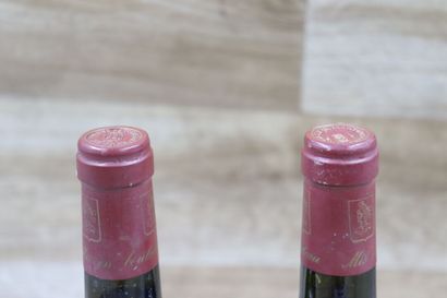 2 Bouteilles de PESSAC LEOGNAN 1990, DOMAINE...