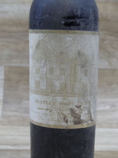 1 bouteille de CHATEAU HAUT BRION 1939, Graves....
