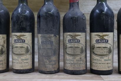 Réunion de 6 bouteilles Château Simard, 1955,...