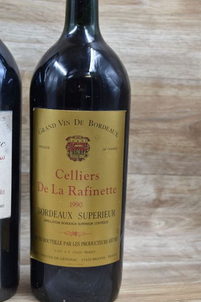 Réunion de 4 magnums : 

1 CELLIER DE LA...