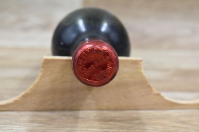 2 bouteilles de CHATEAU TROTANOY 1943, pomerol....