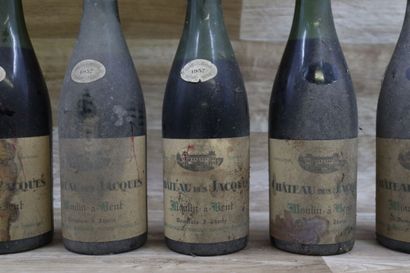 6 bouteilles de MOULIN A VENT 1937 , Château...