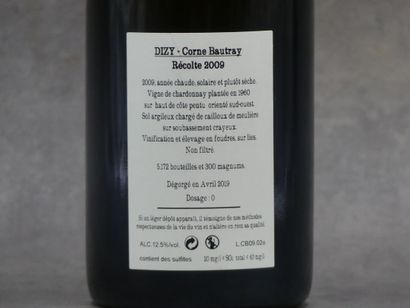 Réunion de 3 bouteilles de Champagne



1...
