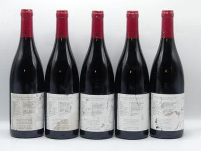Reunion de 7 Bouteilles divers,



1 Bouteille...