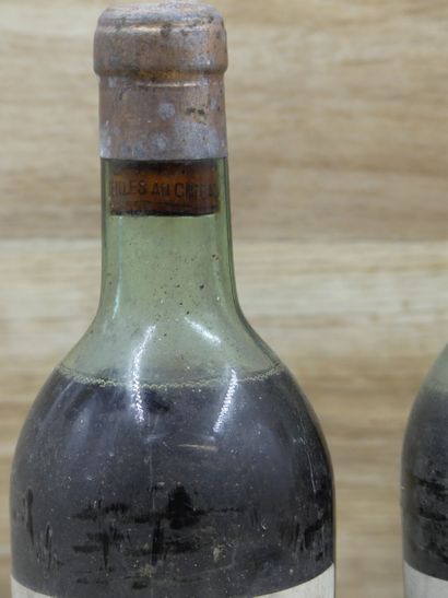 CHATEAU HAUT-BRION 1944
3 bouteille de CHATEAU...