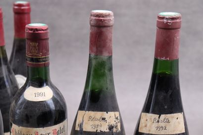 Réunion de 12 bouteilles. 9 bouteilles CUVEE...
