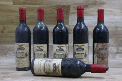Réunion de 6 bouteilles Château Simard, 1955,...
