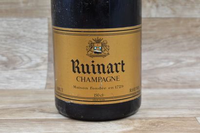 Ruinard
1 Magnum de RUINARD.