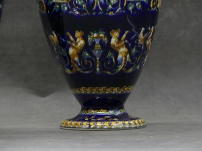 GIEN. Paires de vases balustre en faience....