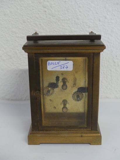 KIRBY BEARD & Co, PARIS Pendulette d'officier,...