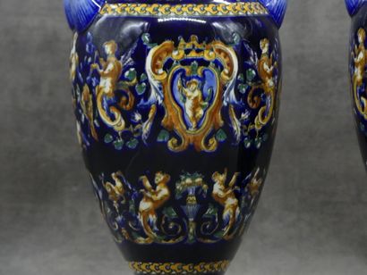 GIEN. Paires de vases balustre en faience....